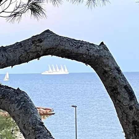 Villa Cap D Contemporaine Pied Dans L Eau *