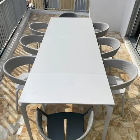 Cap D Contemporaine Pied Dans L Eau Villa