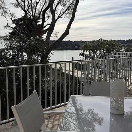 Cap D Contemporaine Pied Dans L Eau Villa *