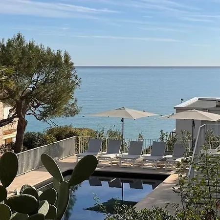 빌라 Cap D Contemporaine Pied Dans L Eau