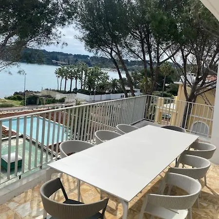 Cap D Contemporaine Pied Dans L Eau * 앙티브